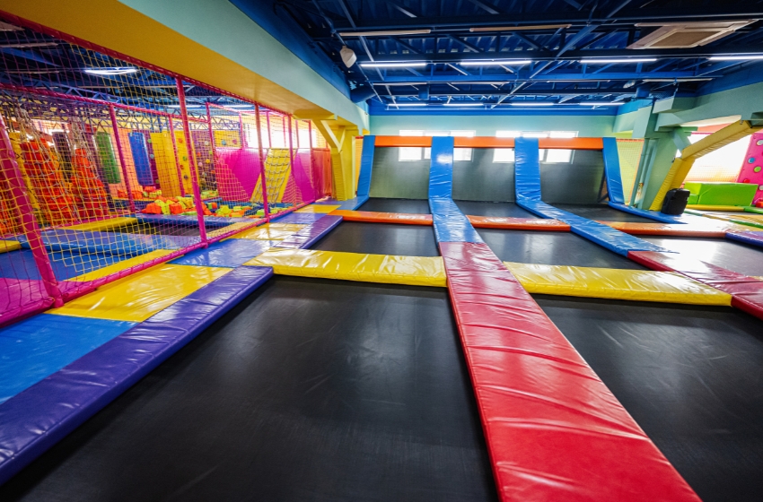 Soft Play and Trampoline Zone Image